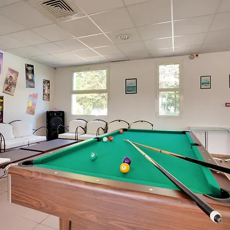 2 Bedroom Cozy In 別荘 ラ・フォット・シュル・メール