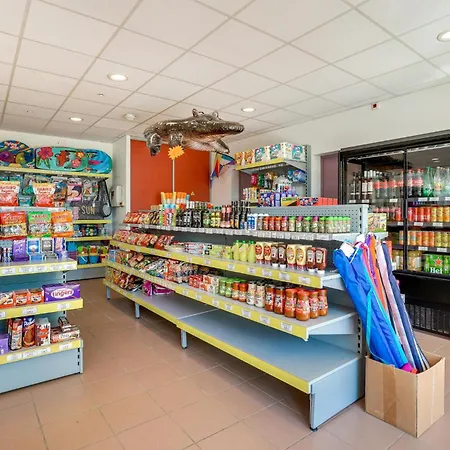 2 Bedroom Cozy In 別荘 ラ・フォット・シュル・メール