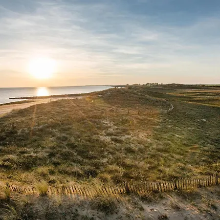 別荘 2 Bedroom Cozy In