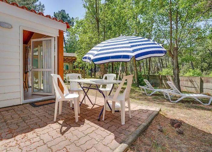 2 Bedroom Cozy In * La Faute-sur-Mer