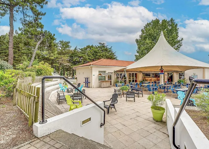 2 Bedroom Cozy In * La Faute-sur-Mer